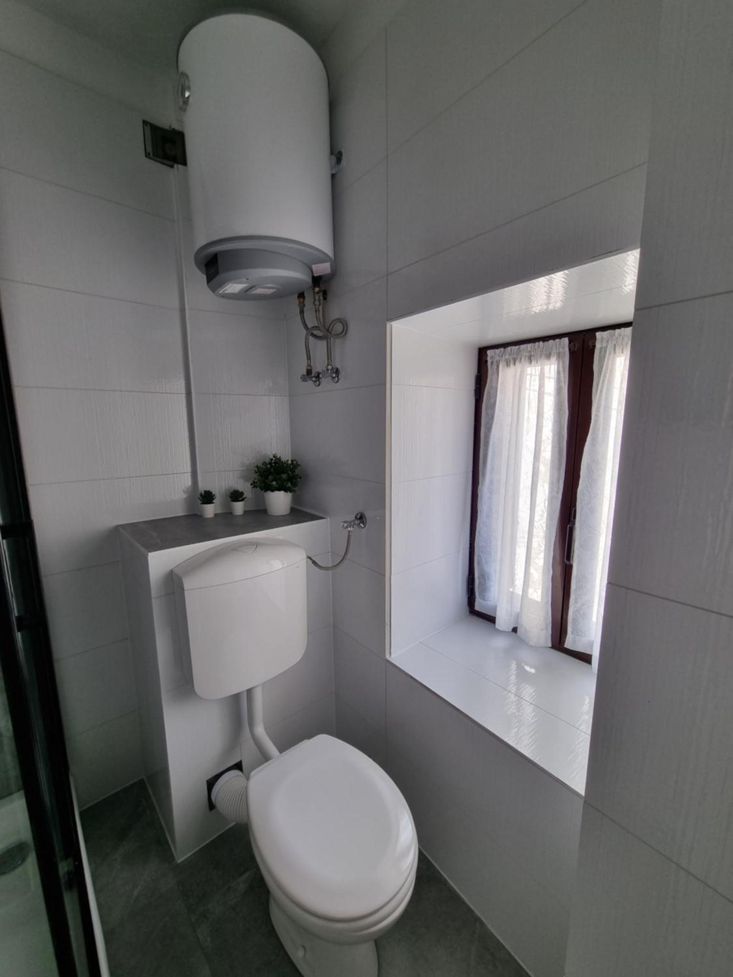 Apartments And Room Vela Сень Экстерьер фото